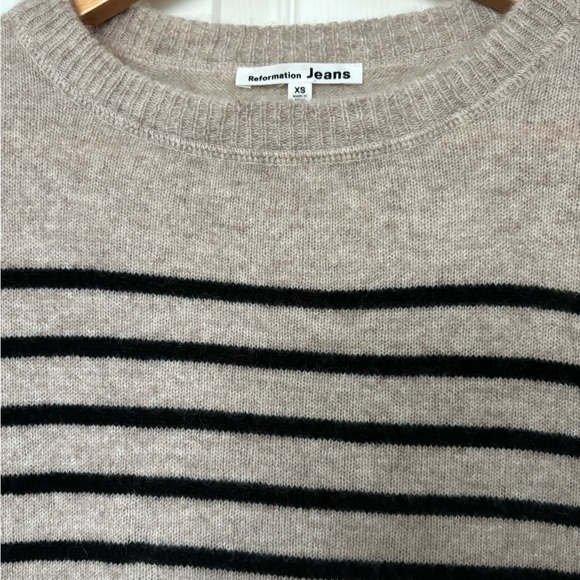 Reformation Jeans Crew Neck Cashmere Boyfriend Sweater Black Striped XS relaxed - Picture 5 of 8